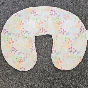 Boppy Baby Pillow Cover Floral White